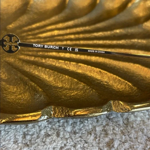 NWOT Tory Burch Black Square Sunglasses - Picture 6 of 6